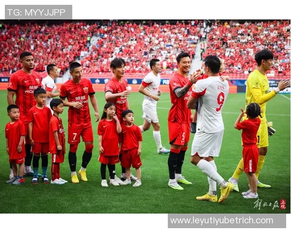 快船全队齐心参与社区活动与球迷亲密互动展现团队精神