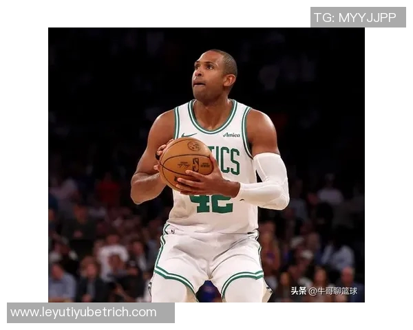 文班伤前遭波杰姆扫腿追梦疑似踢裆引发争议分析