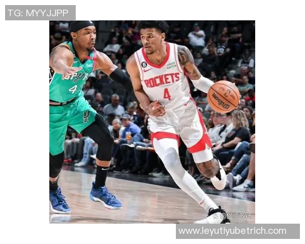 米切尔半场表现亮眼仅用16分钟砍下14分4助攻3抢断展现实力